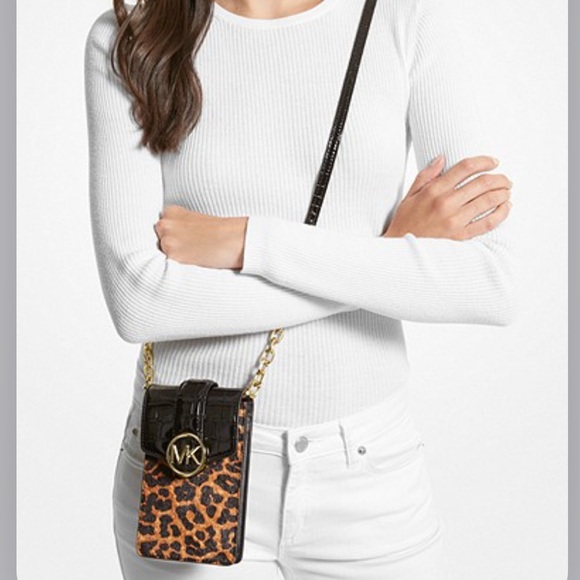 MICHAEL KORS
Carmen SM Printed Calf Hair and Crocodile Embossed Faux Leather Bag - Picture 2 of 11